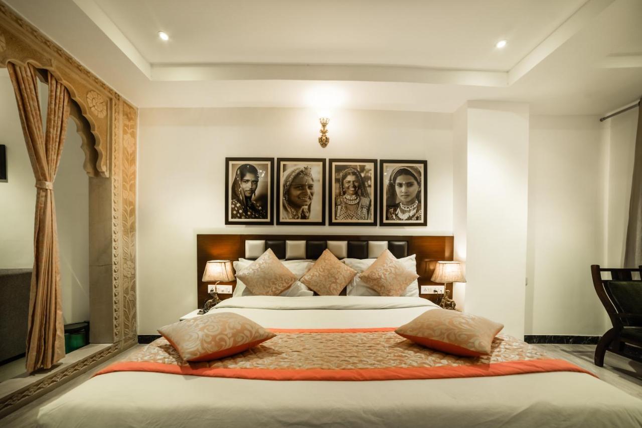 Hotel Radhika Jaisalmer Εξωτερικό φωτογραφία